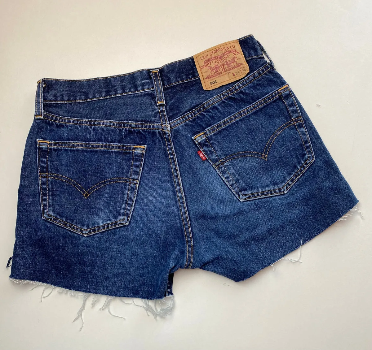 90s Levi’s Shorts