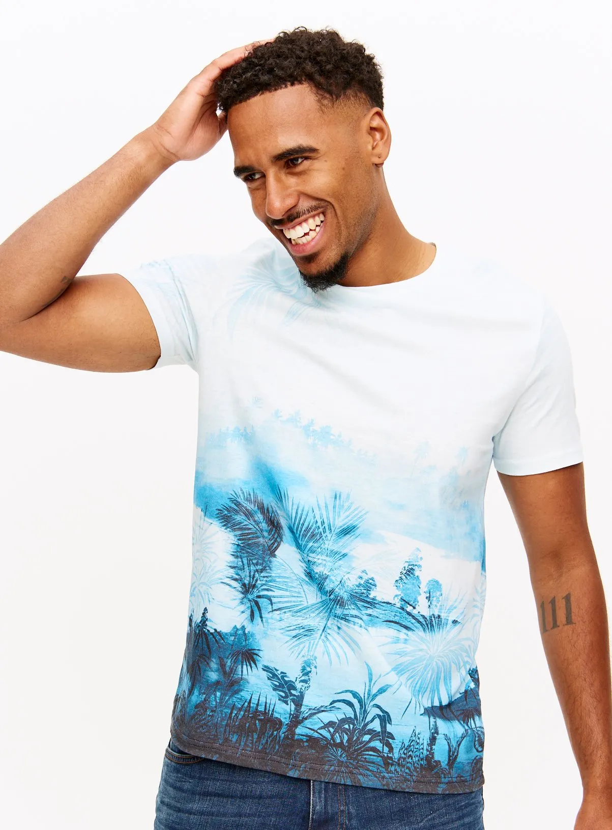 Buy Tropical Scene Graphic T-Shirt XXXXL | T-shirts and polos | Tu