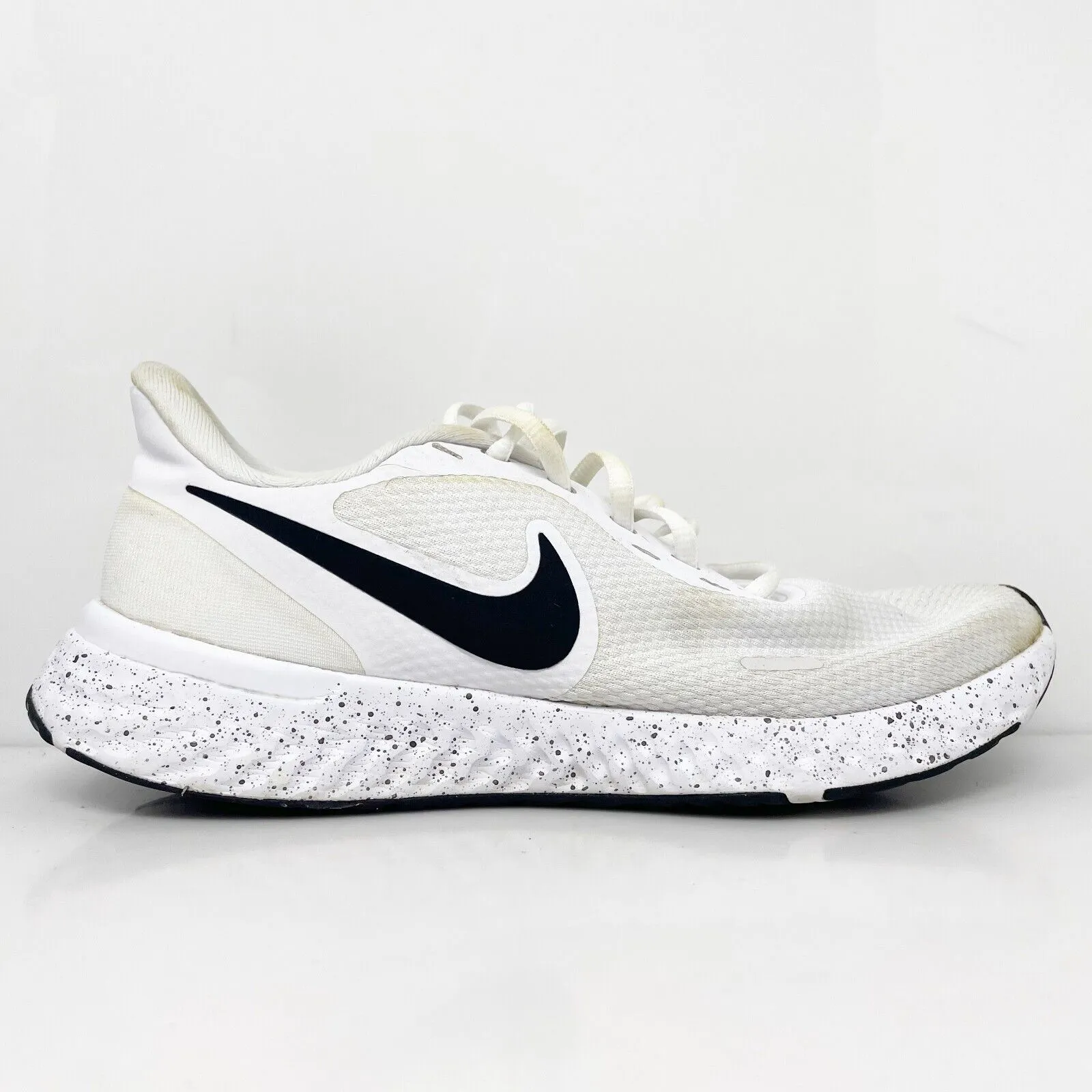 Nike Womens Revolution 5 DJ6009-100 White Running Shoes Sneakers Size 6.5