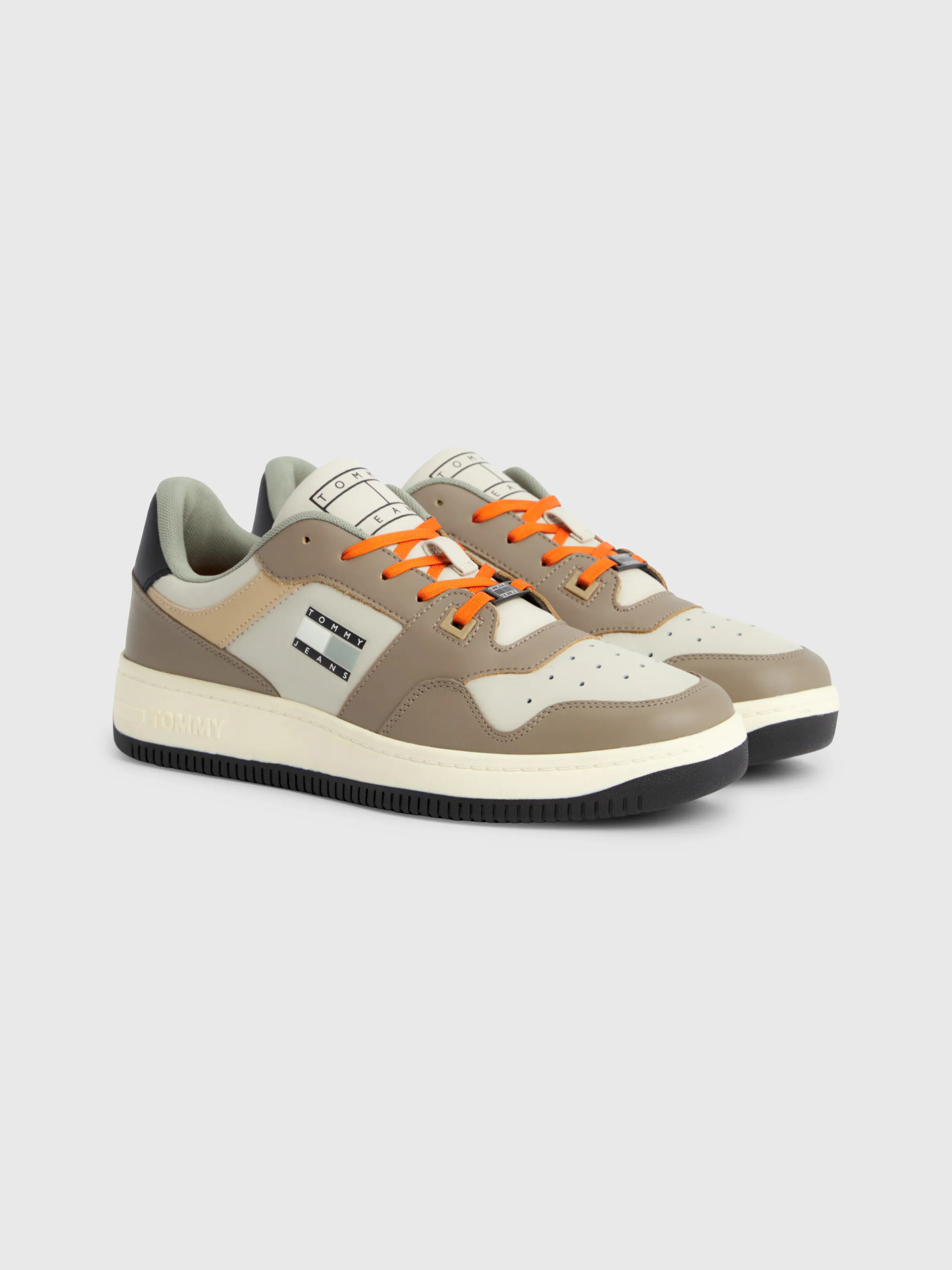 Premium Leather Basketball Trainers | Sneakers | Tommy Jeans